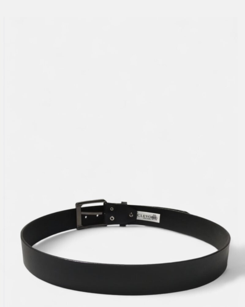 143 sin título_20250730193256 Cinturón unifaz de cuero para hombre con ojaletes y tejido